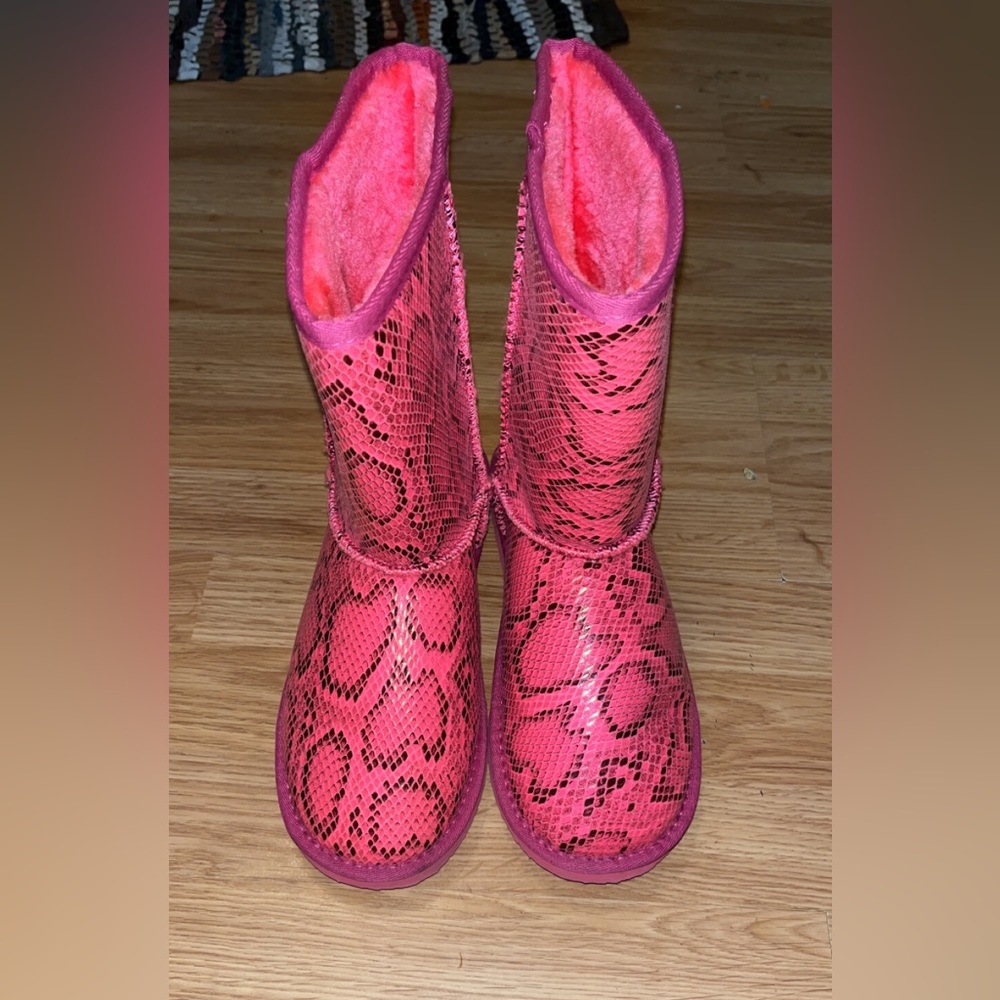 Cape Robbin Boots SIZE 9